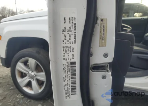 2013 Jeep Patriot Latitude из США, поврежденный, VIN 1C4NJRFB2DD177583